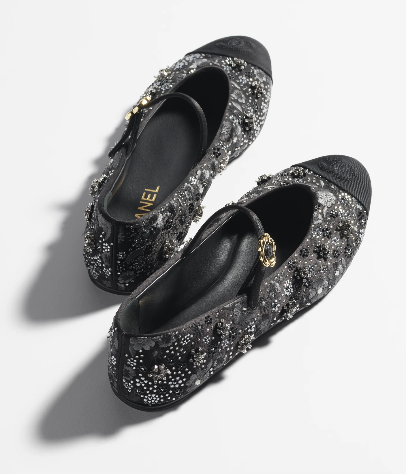 Chanel 2024/25 Métiers d’art Mary Janes - Image 3